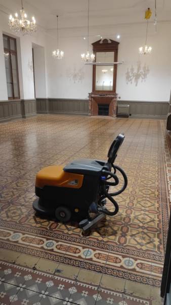 entreprise decapage carreaux de ciment Draguignan 83300