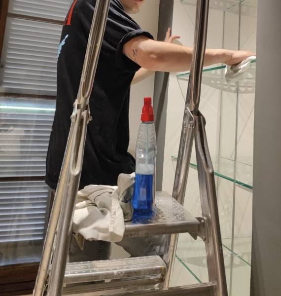 nettoyage de magasin et boutique sainte maxime proche golf de saint tropez